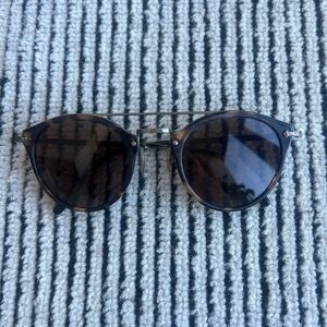 Oliver Peoples OP-505 Sunglasses